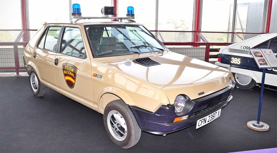 Otro coche de la Policía Nacional, SEAT Ritmo