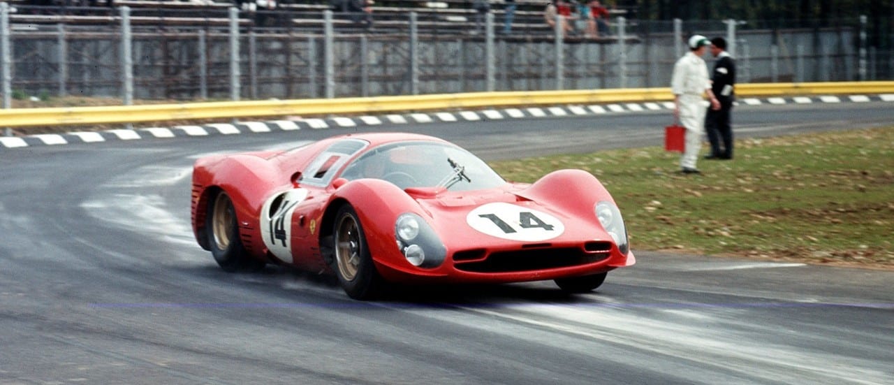 Ferrari P330, el coche que empezó la rivalidad Ford vs Ferrari