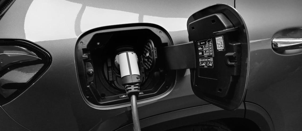 Los coches eléctricos miden su potencia en kW, algo que se puede convertir de kW a CV con nuestro conversor