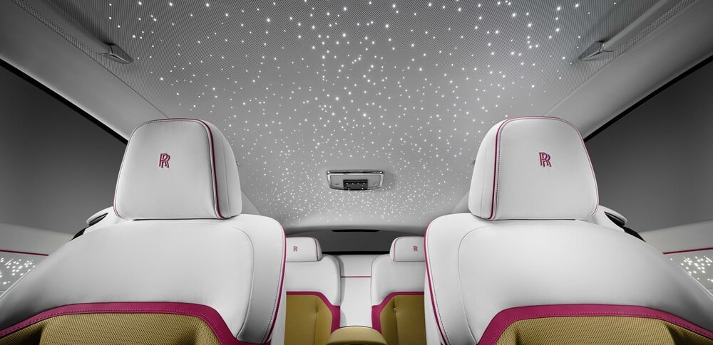 Los coches grandes van acompañados de lujo en su interior