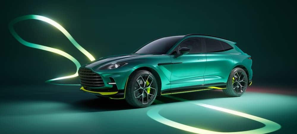 Aston Martin DBX 707
