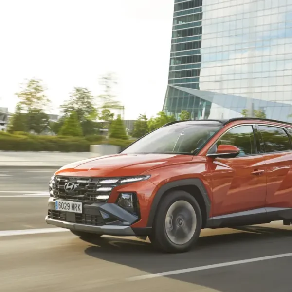 Hyundai Tucson renting