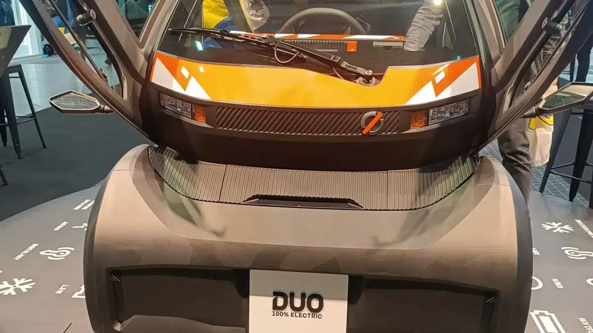 Mobilize Duo, cuadriciclo ligero eléctrico biplaza