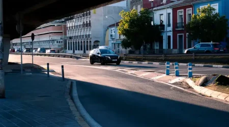 Hyundai Tucson en calle de renting